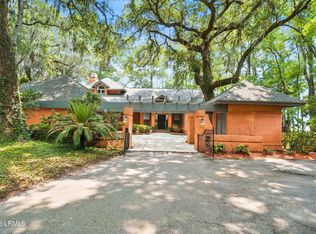 207 Odingsell Ct, Saint Helena Island, SC 29920