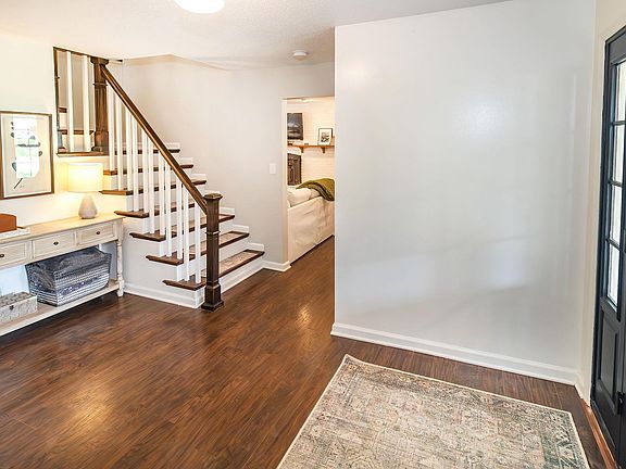 5th image of 10550 Saint Wendel Rd
