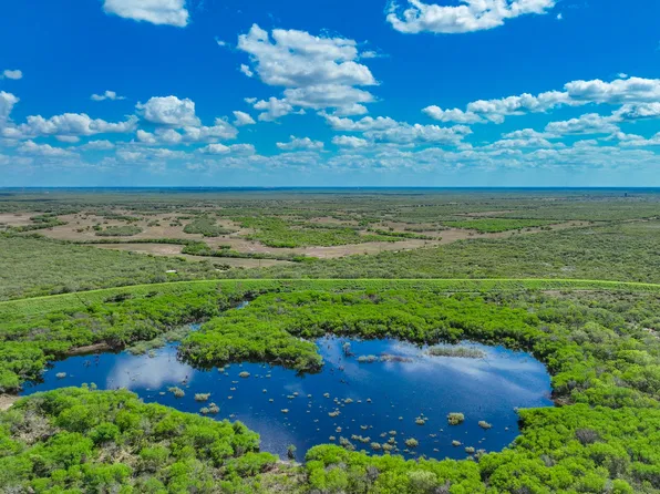 2089 CR 145, Alice, TX 78332