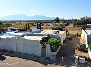 348 E Via Terrenal, Green Valley, AZ 85614