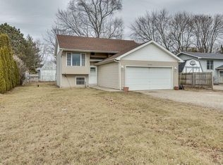 27114 116th St, Trevor, WI 53179