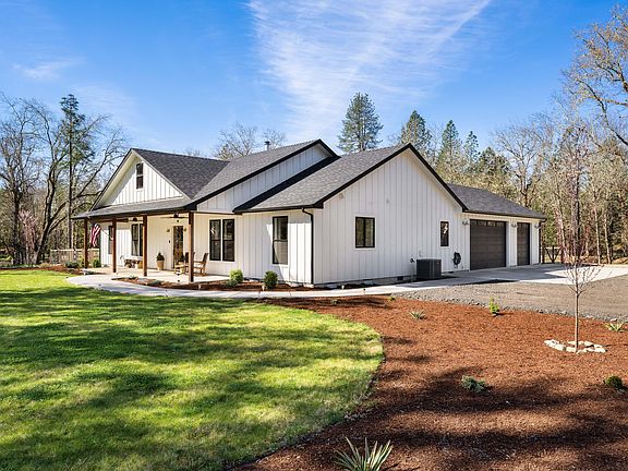 2nd image of 1398 Ellison Loop