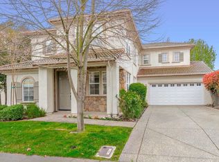2518 Serenata Way, Sacramento, CA 95835