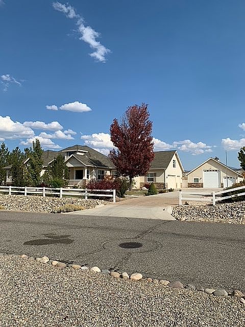 1st image of 1680 Chiquita Cir