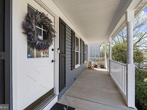 4th image of 9723 Britinay Ln