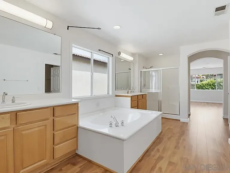 1762 Bramblewood Ct — Photo 62