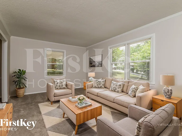 2312 Barnsley Ct — Photo 4