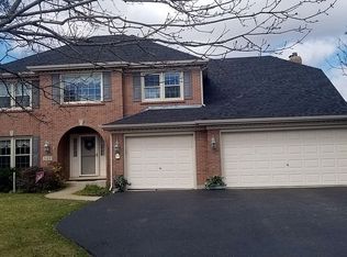535 Arbor Ln, Oswego, IL 60543