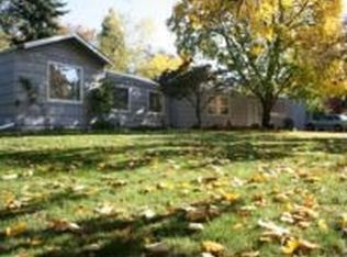 109 Highland Dr, Medford, OR