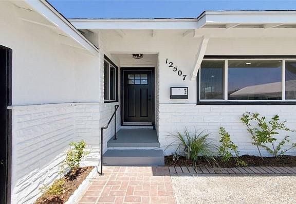5th image of 12507 206th St