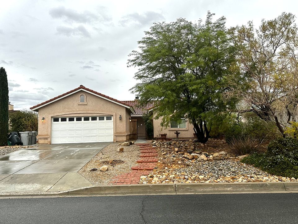 1st image of 14075 Driftwood Dr