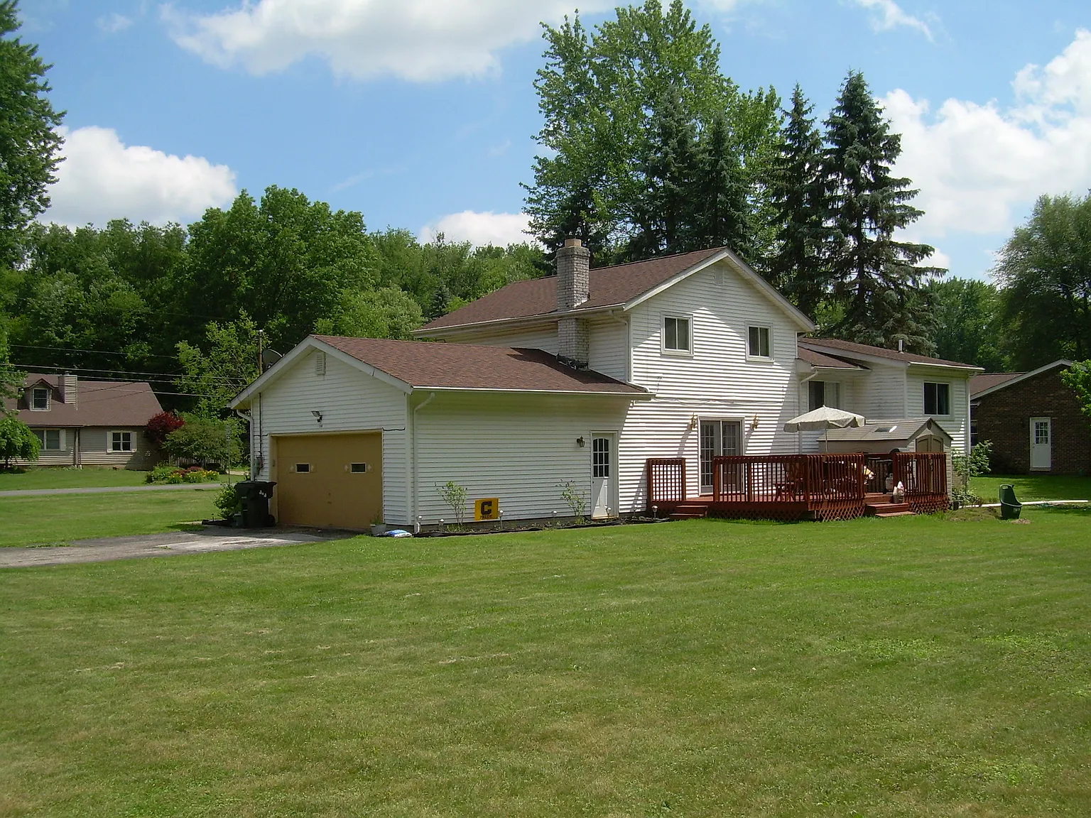 1138 Oak Tree Rd photo 1