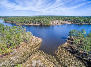 15 Alexander Drive, Belhaven, NC 27810