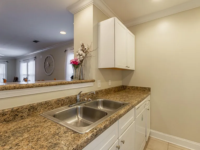 1725 Harvey Mitchell Pkwy S #4011 — Photo 9