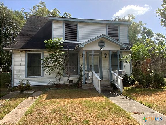 2nd image of 103 E Warren Ave