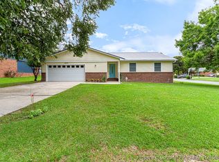 6890 Brasswood Dr, Fayetteville, NC 28314