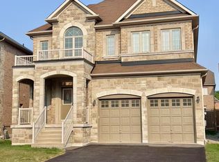 1199 McTavish Dr, Newmarket, ON L3X 0A8