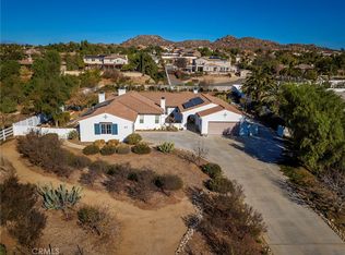 17396 Timberview Dr, Riverside, CA 92504