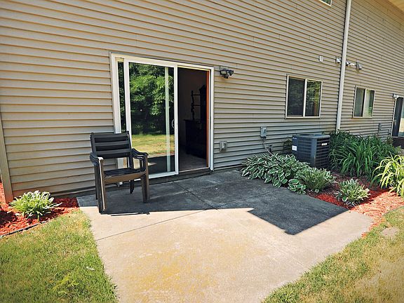 2nd image of 3703 234th Ave NW