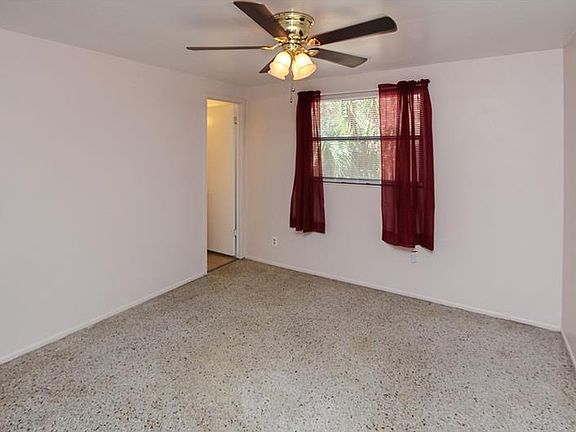 5th image of 8190 69th Ln N