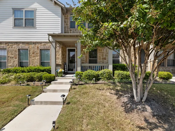 6521 Iron Horse Blvd, North Richland Hills, TX 76180