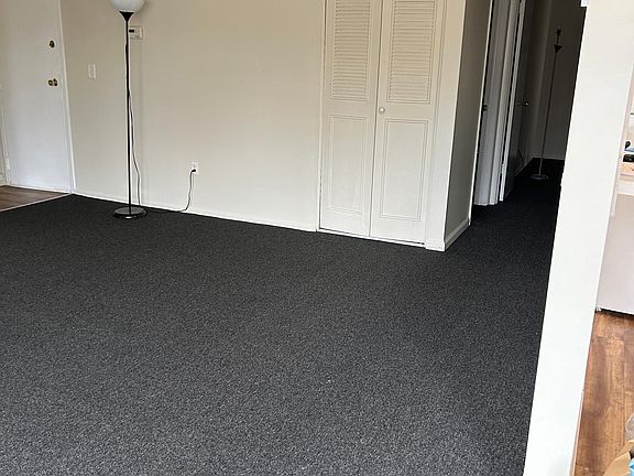 3rd image of 1010 Sanlin Dr