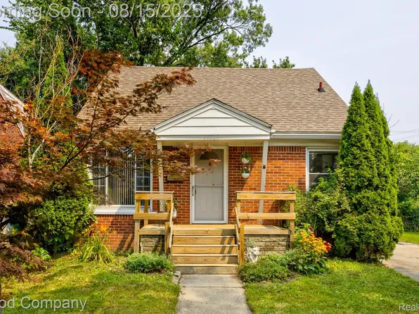 14020 Hart St, Oak Park, MI 48237