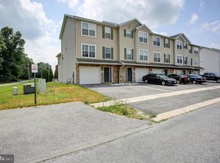 3598 Pinecrest Ct, Fayetteville, PA 17222