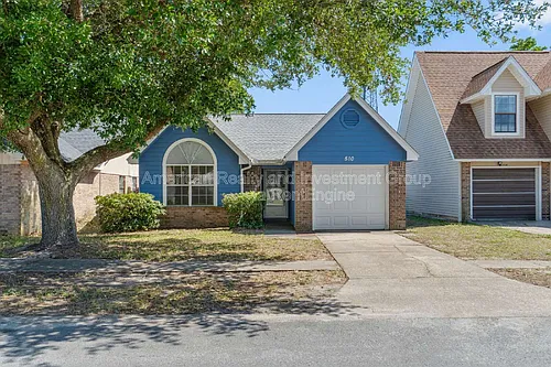 510 Woodland Park Cir Photo 1