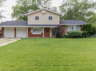 17700 Rosewood Ter, Country Club Hills, IL