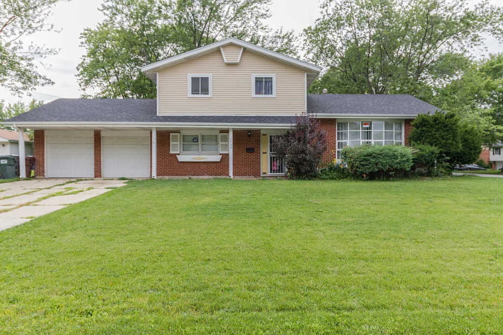 17700 Rosewood Ter photo 1