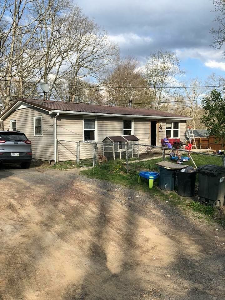 1167 Prudence Rd, Oak Hill, WV 25901 Zillow