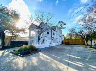 806 Adams St, New Orleans, LA 70118