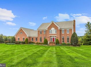17320 Pink Dogwood Ct, Mount Airy, MD 21771
