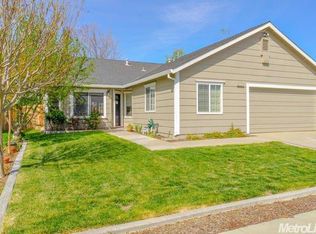 1411 Garfield Dr, Woodland, CA 95776