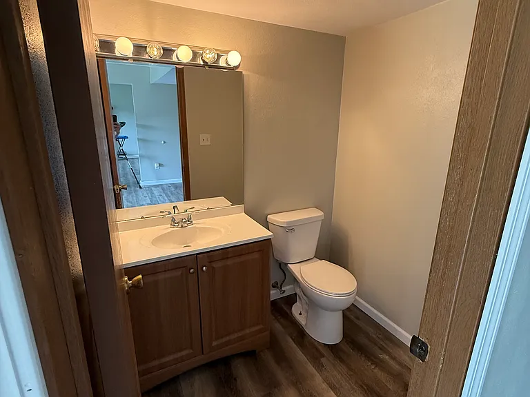 14 Ramona Dr — Photo 8