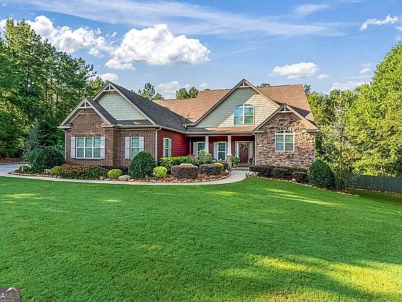 3rd image of 209 Thyme Leaf Way