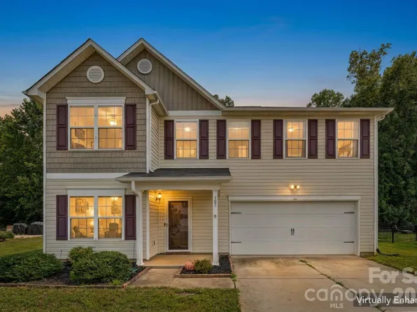 107 Berrybeth Cir, China Grove, NC 28023