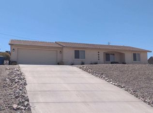 2372 Rainbow Ave N, Lake Havasu City, AZ 86403