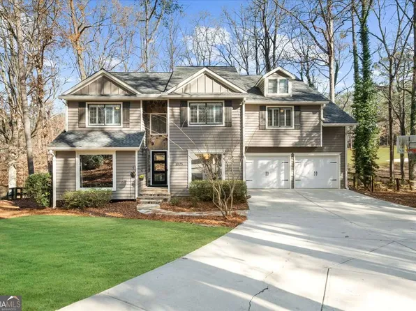 10155 Crescent Hill Ln, Roswell, GA 30076