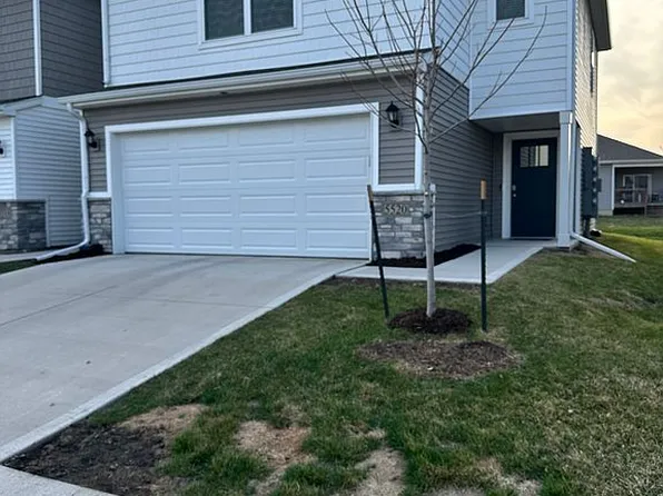 5520 144th St, Urbandale, IA 50323