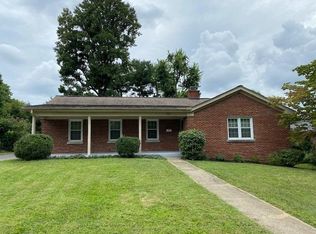 550 Albany Rd, Lexington, KY 40502
