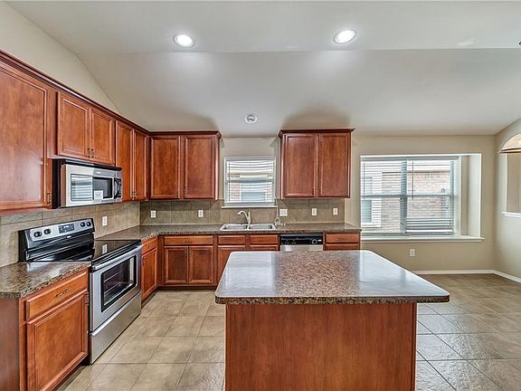 2nd image of 6233 Granite Creek Dr