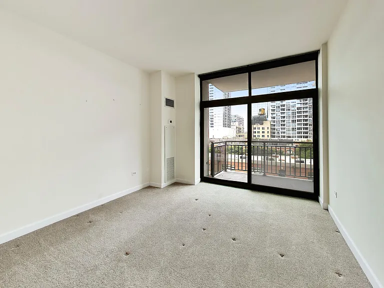 1322 S Prairie Ave #607 — Photo 12