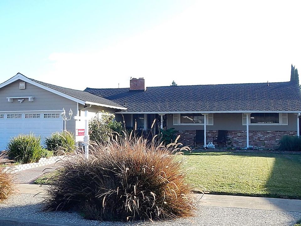 1st image of 3490 Parkland Ave