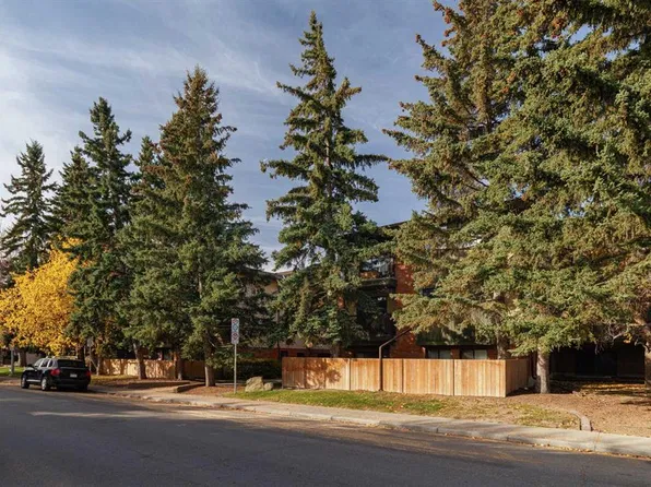 1919 E 36th St SW #211, Calgary, AB T3E 2Y8