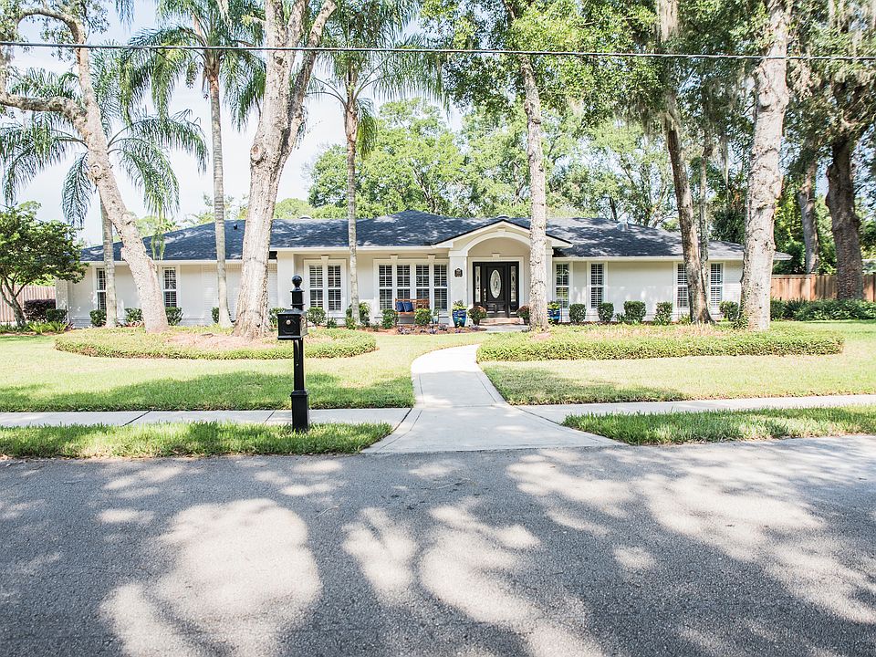 1st image of 3153 Bridlewood Ln