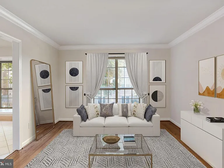 1454 McLean Mews Ct — Photo 7