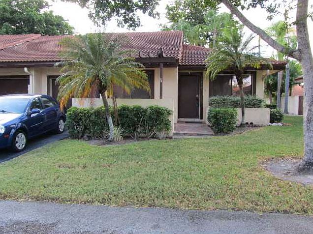 1st image of 7010 Nandina Ln