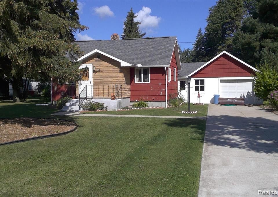 1st image of 3209 Hospers St